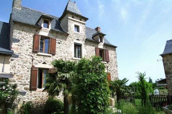 Maison à MALEVILLE