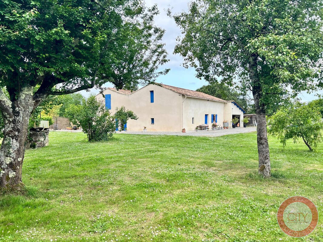 Maison à SAINTE-EULALIE