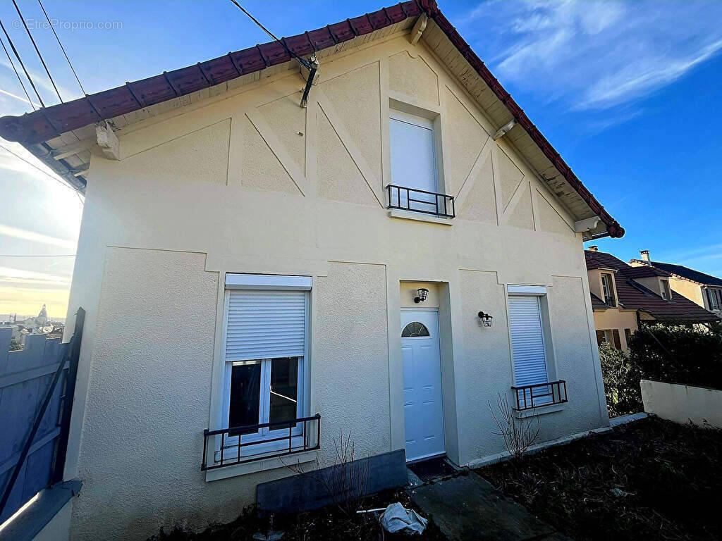 Maison à LIMAY
