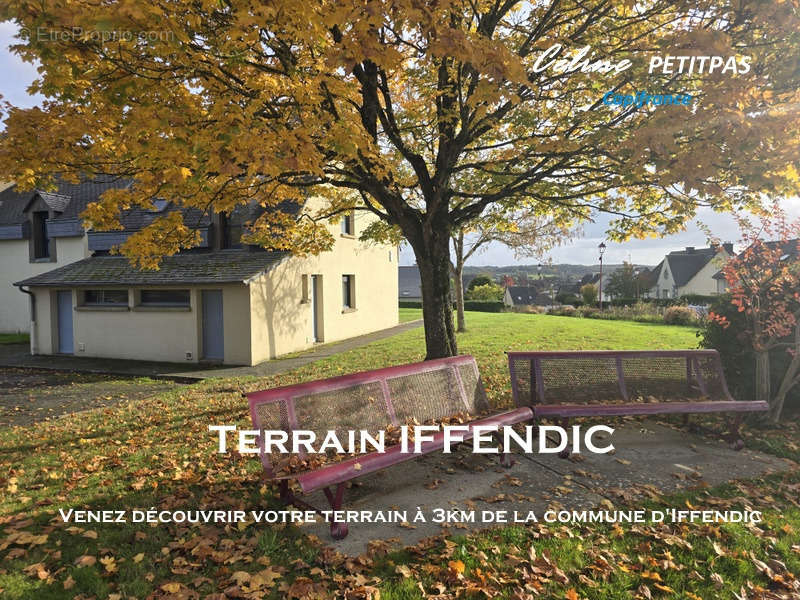Terrain à IFFENDIC
