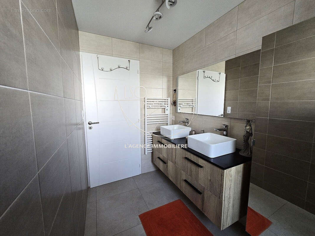 Appartement à LES SABLES-D&#039;OLONNE