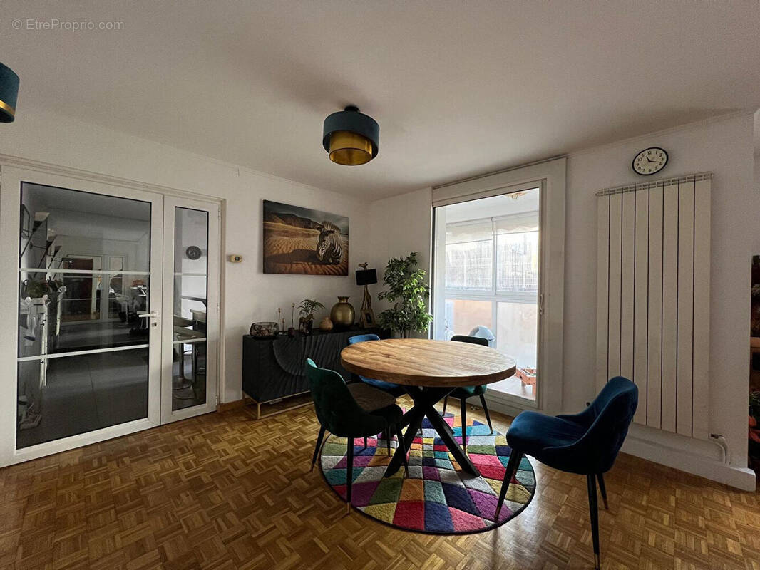 Appartement à MARSEILLE-10E