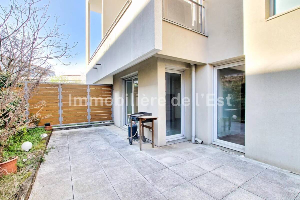 Appartement à LYON-8E