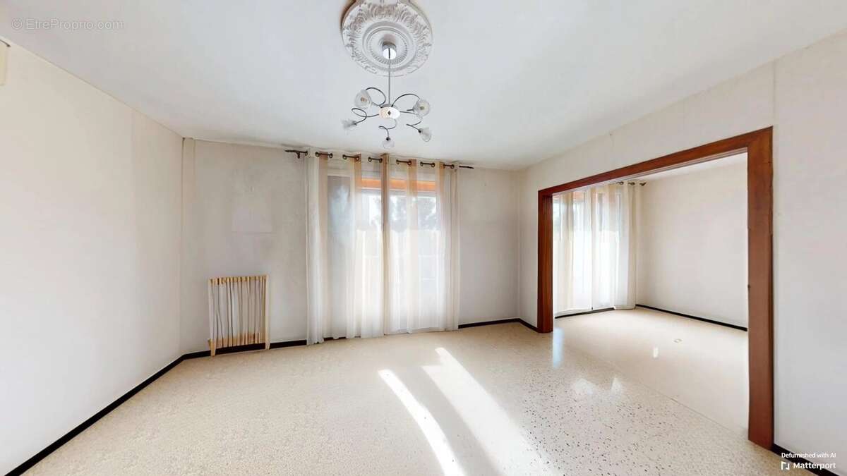 Appartement à PORT-DE-BOUC
