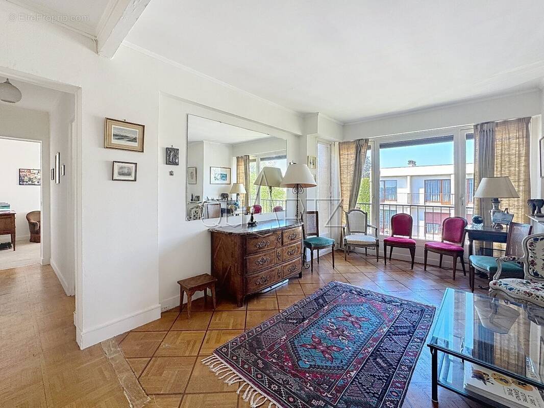 Appartement à VAUCRESSON