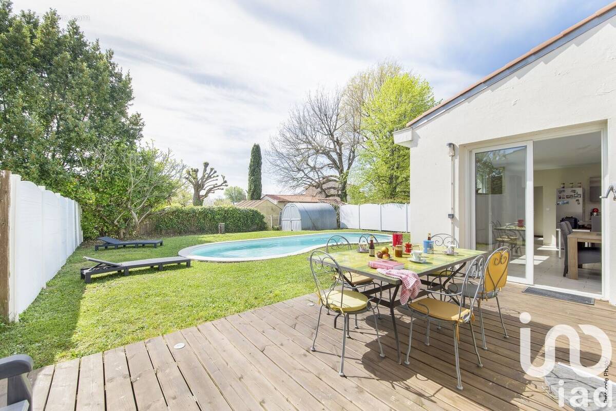 Photo 1 - Maison à CASTELGINEST