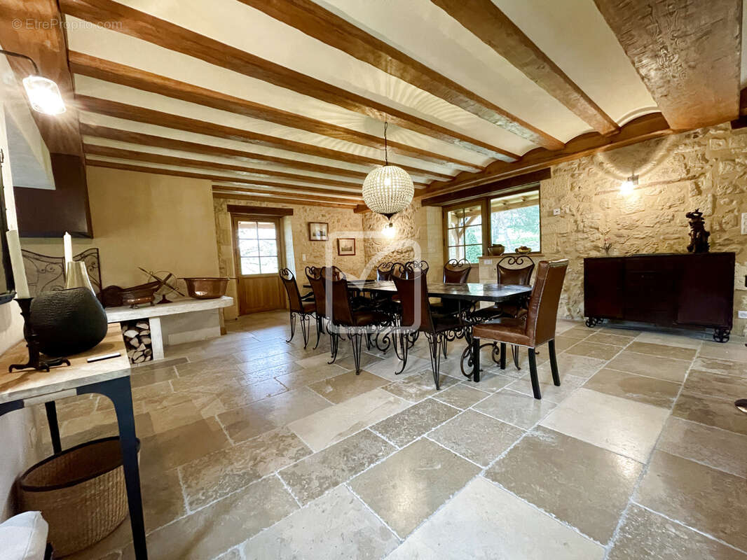 Maison à BEAUMONT-DU-PERIGORD