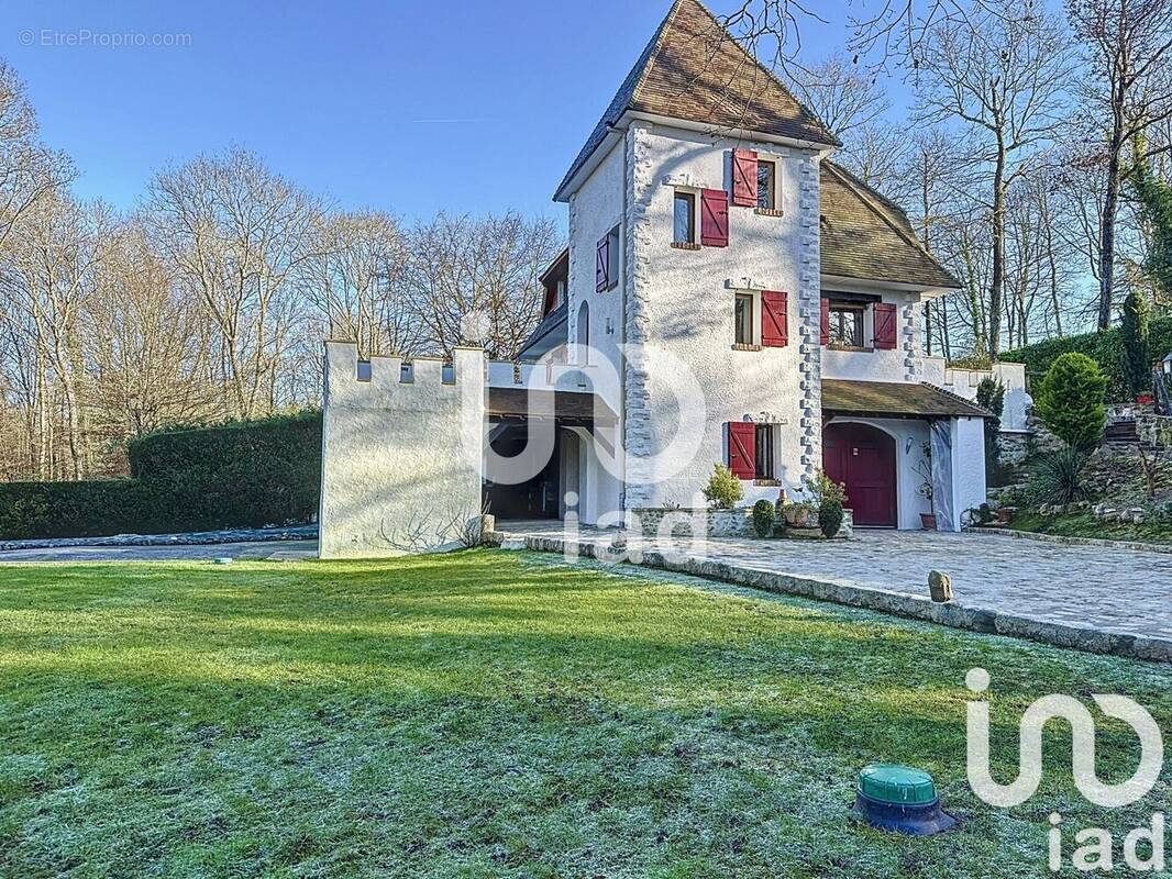 Photo 1 - Maison à ANET