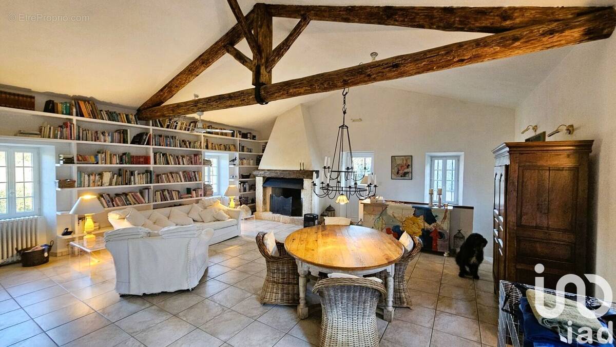Photo 1 - Maison à SAINT-NAZAIRE-DE-LADAREZ
