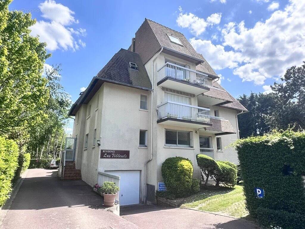 Appartement à HOULGATE