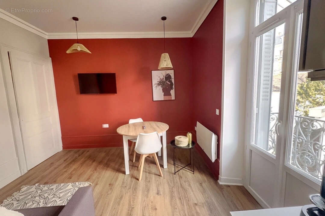 Appartement à AIX-LES-BAINS