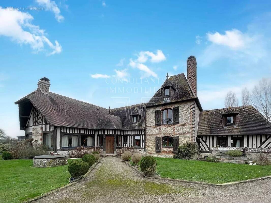 Maison à BEUVRON-EN-AUGE