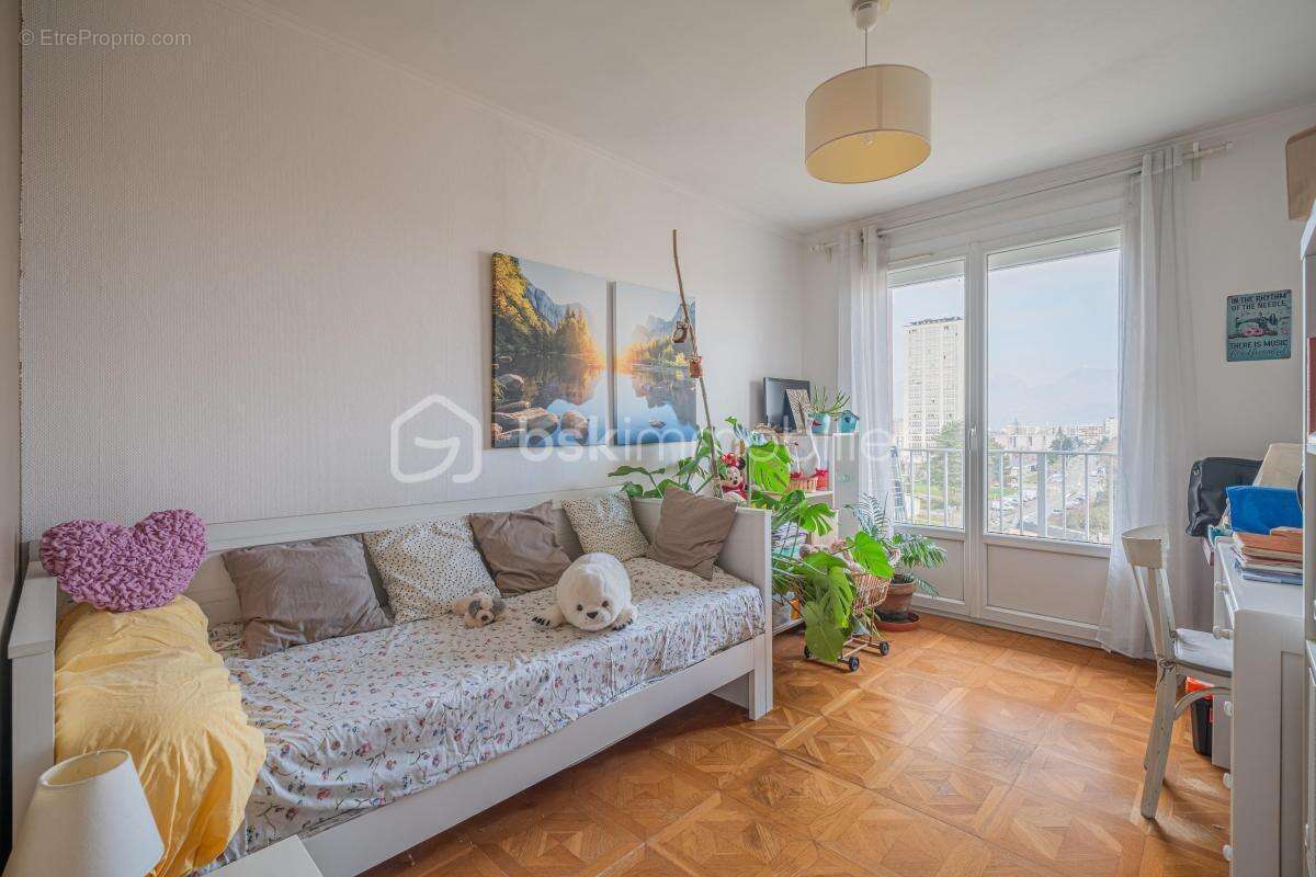 Appartement à ECHIROLLES