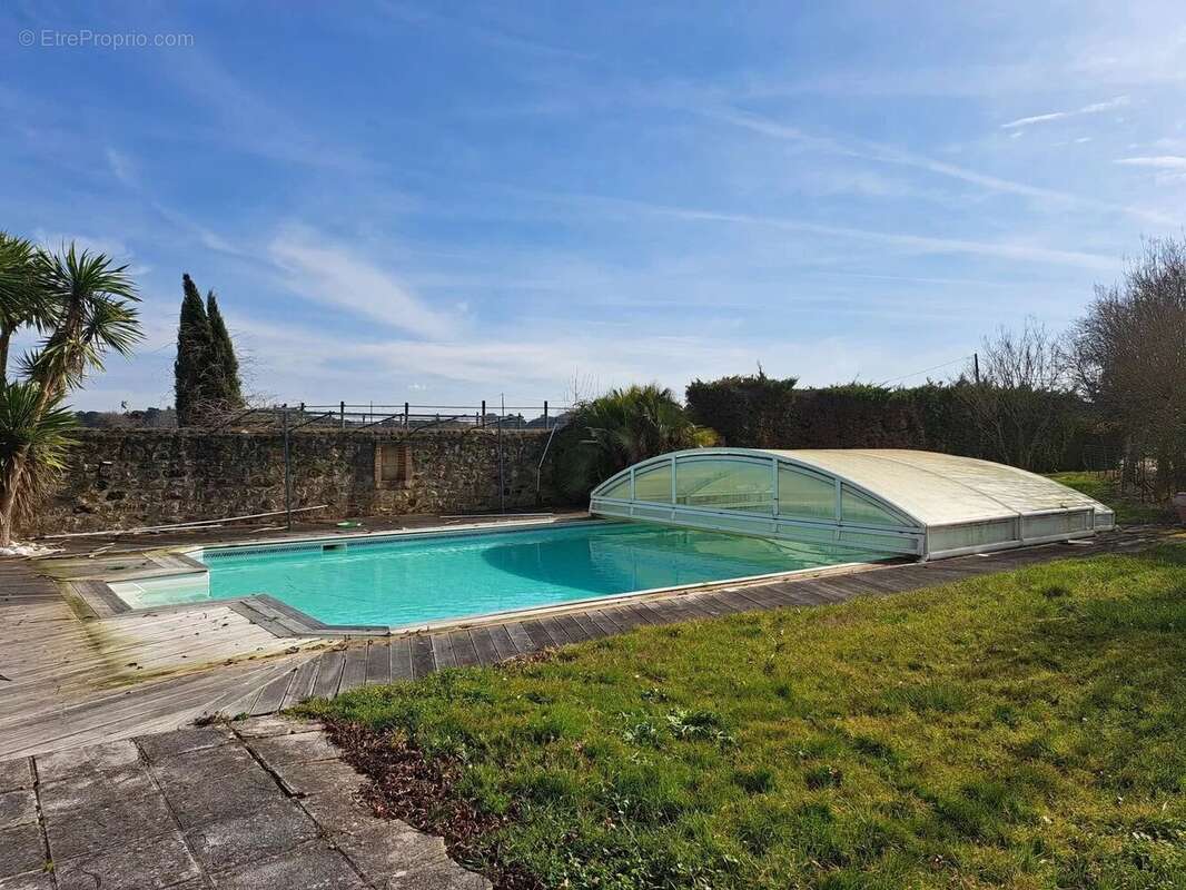 Maison à LANGON