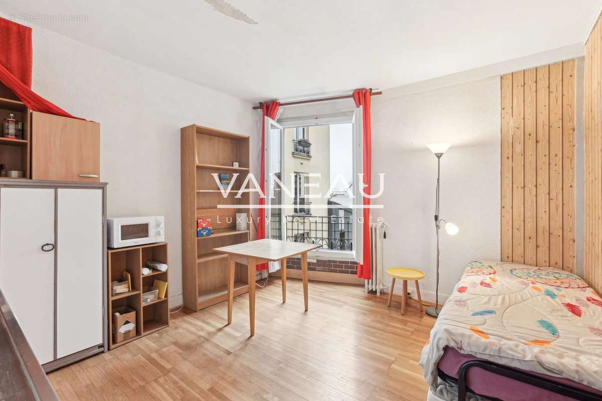 Appartement à PARIS-19E