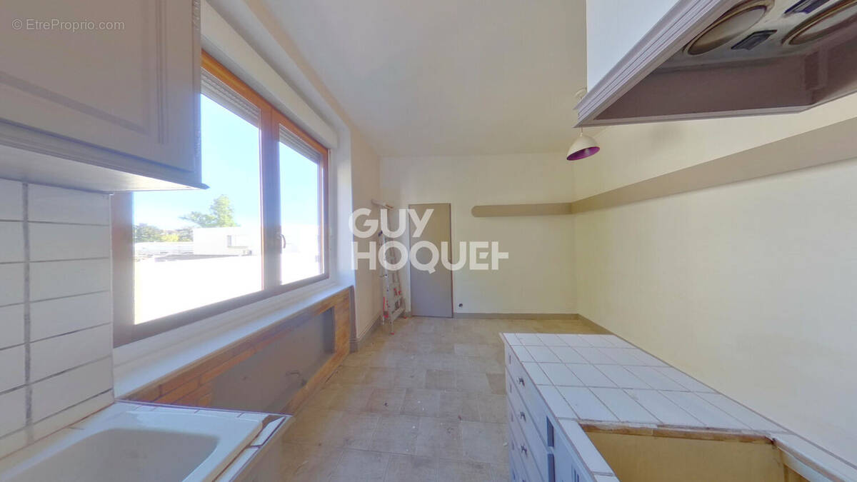 Appartement à LYON-9E