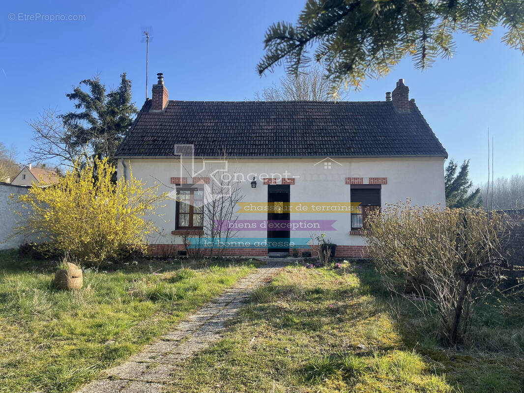 n°1 - Maison à AIRION