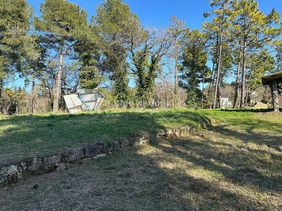 Terrain à CALLIAN