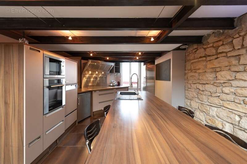 Appartement à LYON-6E