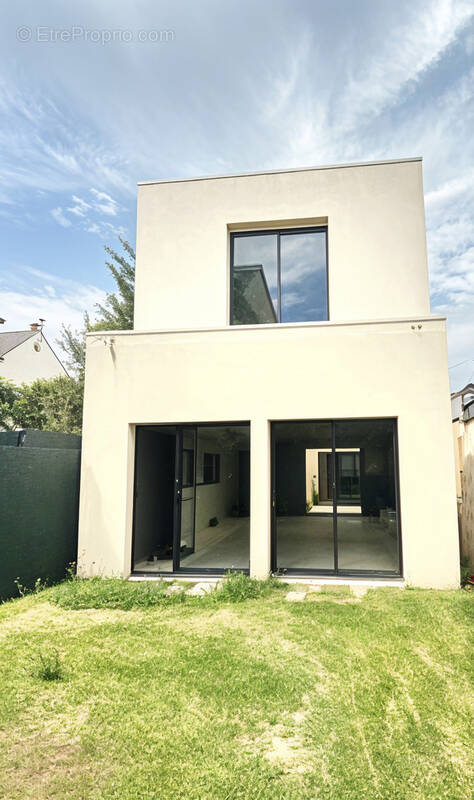 Maison à BAGNOLET