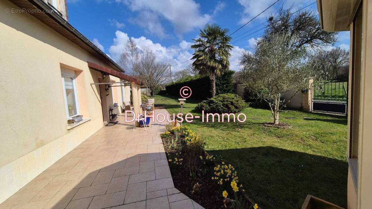 Maison à ECOMMOY