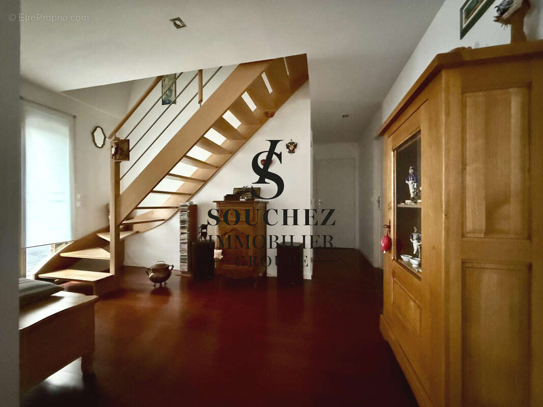 Maison à ANZIN-SAINT-AUBIN