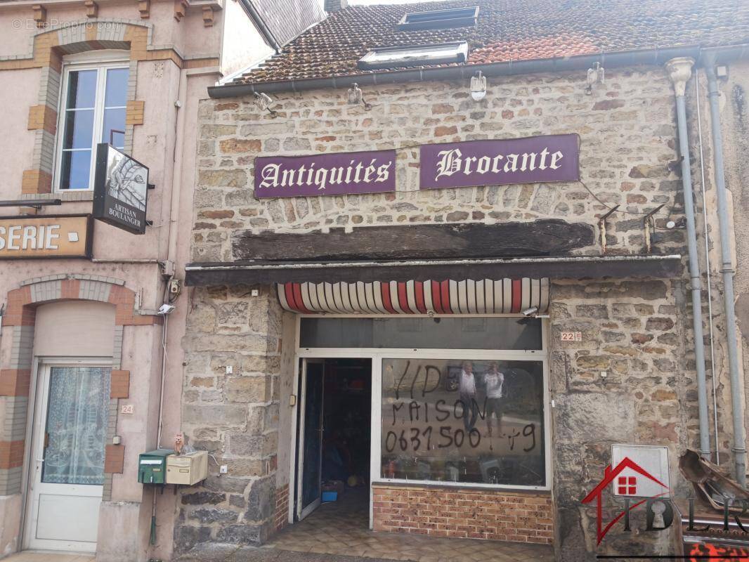 Maison à FAYL-BILLOT