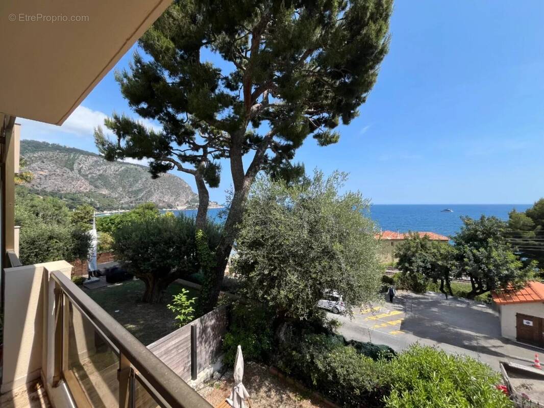Appartement à EZE