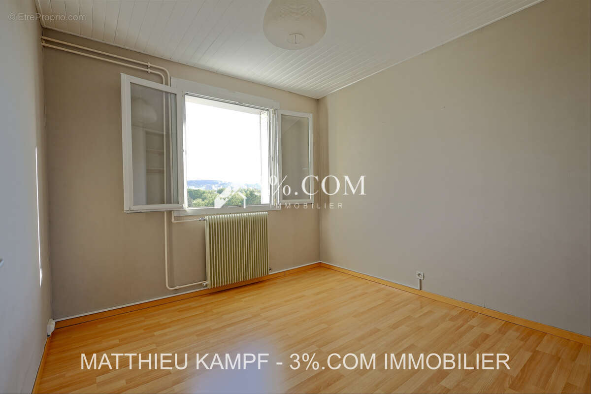 Appartement à JARVILLE-LA-MALGRANGE
