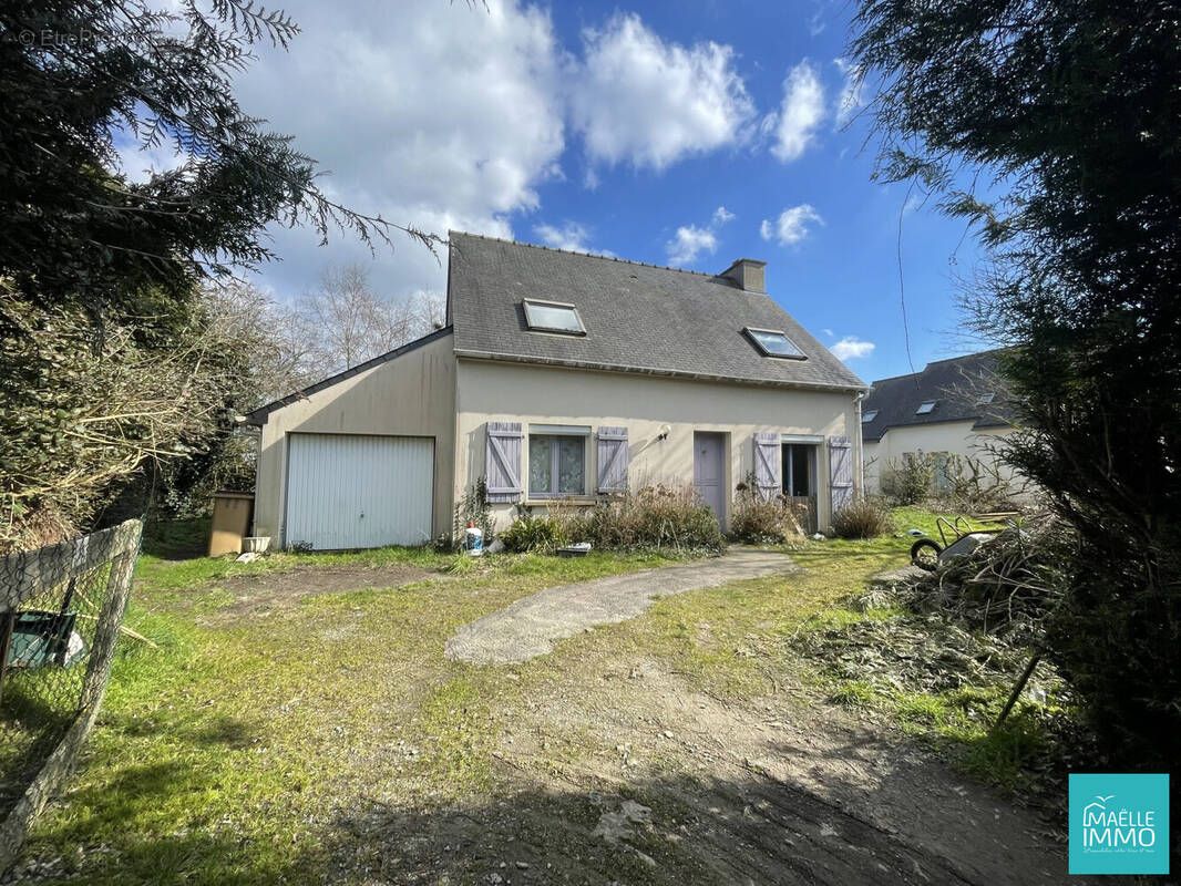 Maison à SAINT-JACUT-DE-LA-MER
