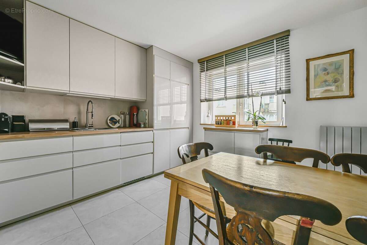 Appartement à SURESNES