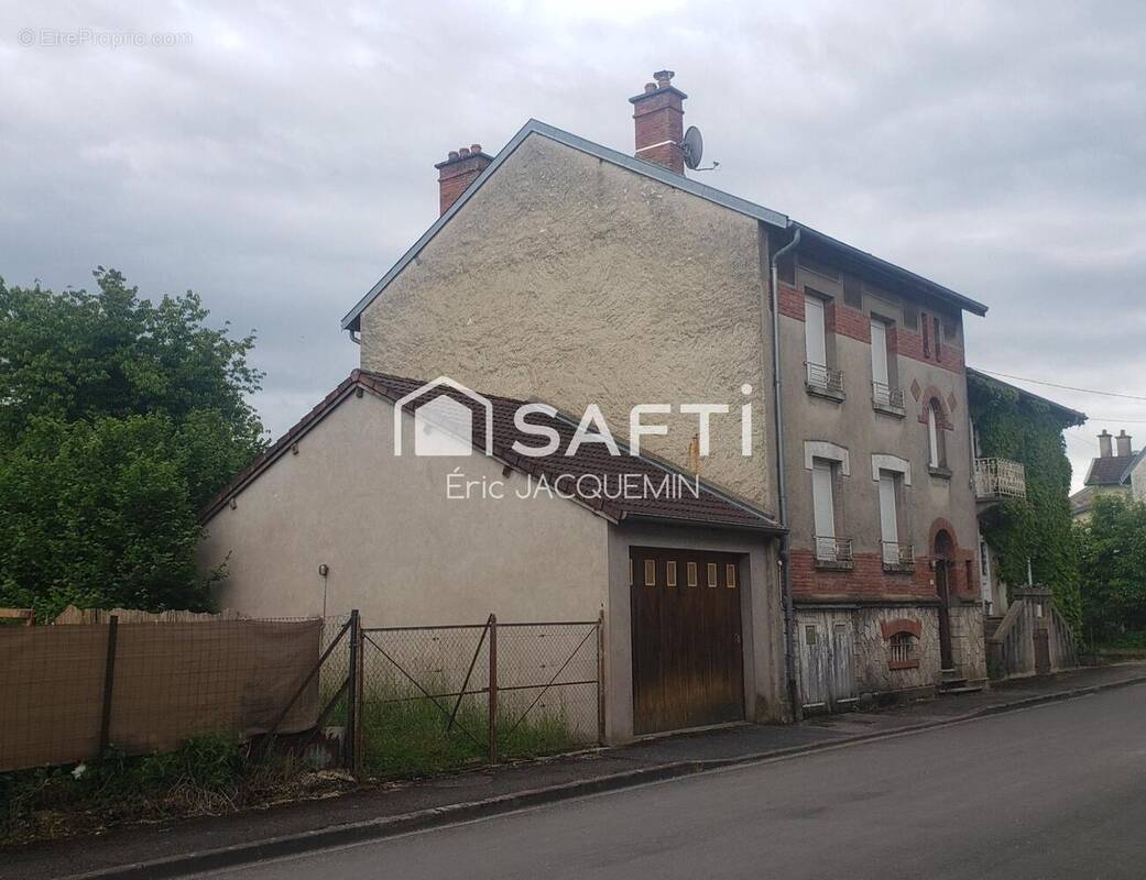 Photo 1 - Maison à VARENNES-EN-ARGONNE