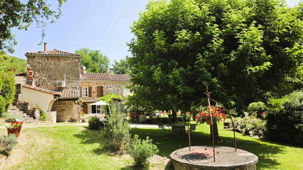 Maison à CORDES-SUR-CIEL