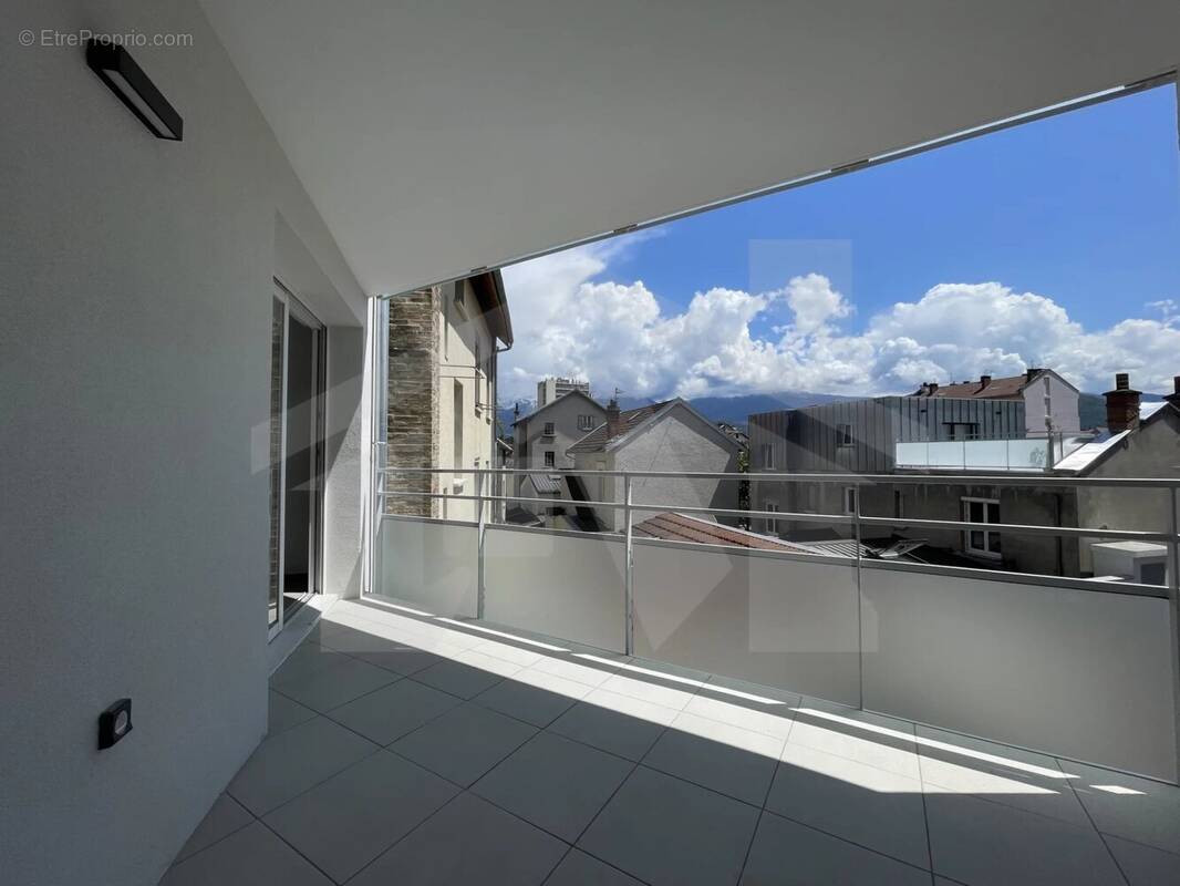 Appartement à GRENOBLE