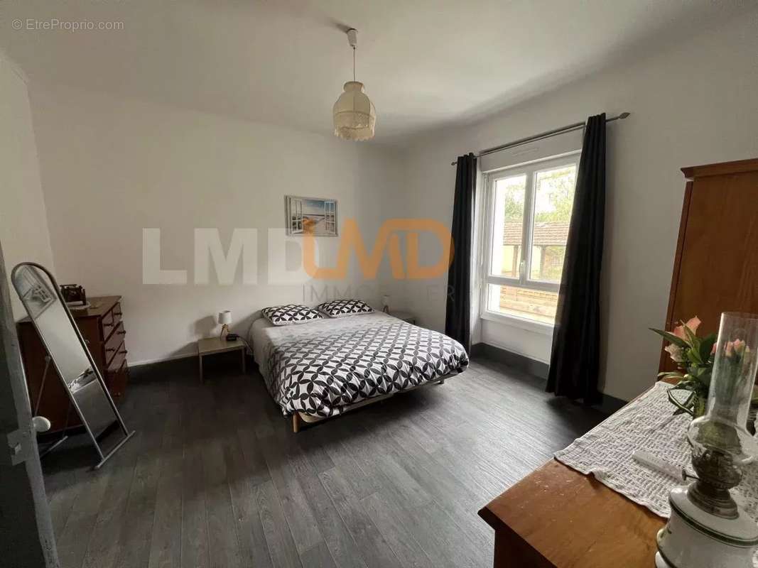 Appartement à AUBIN