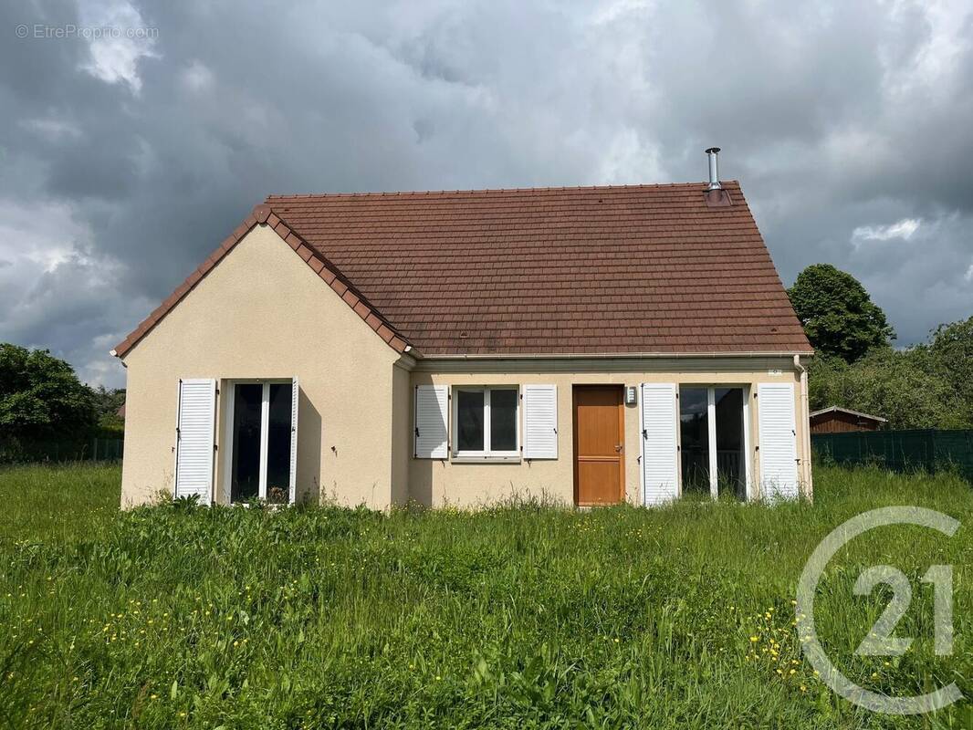 Maison à BROU