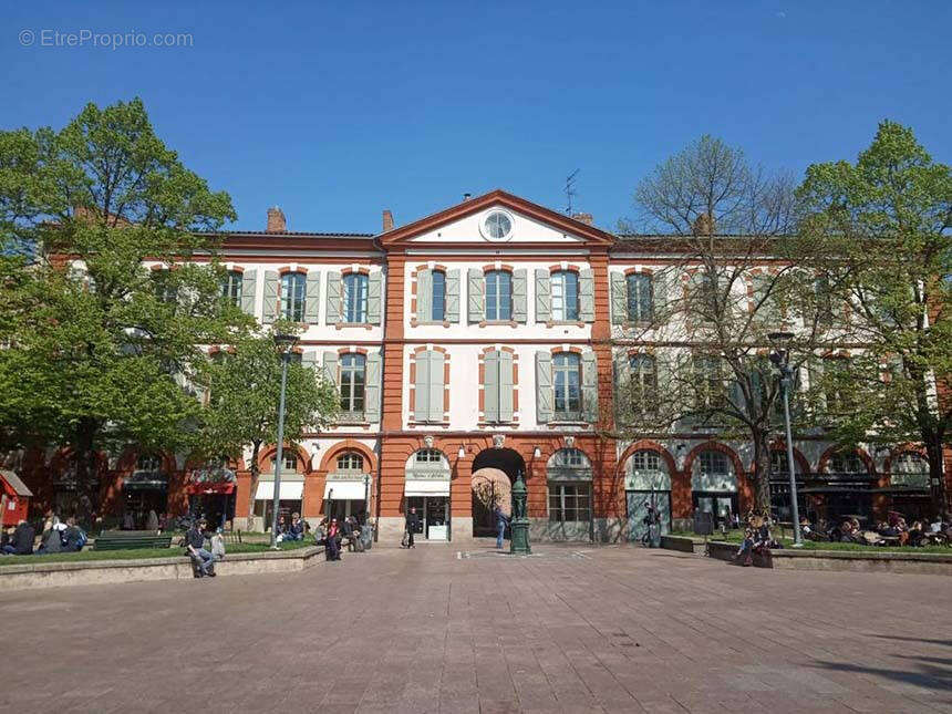 Commerce à TOULOUSE