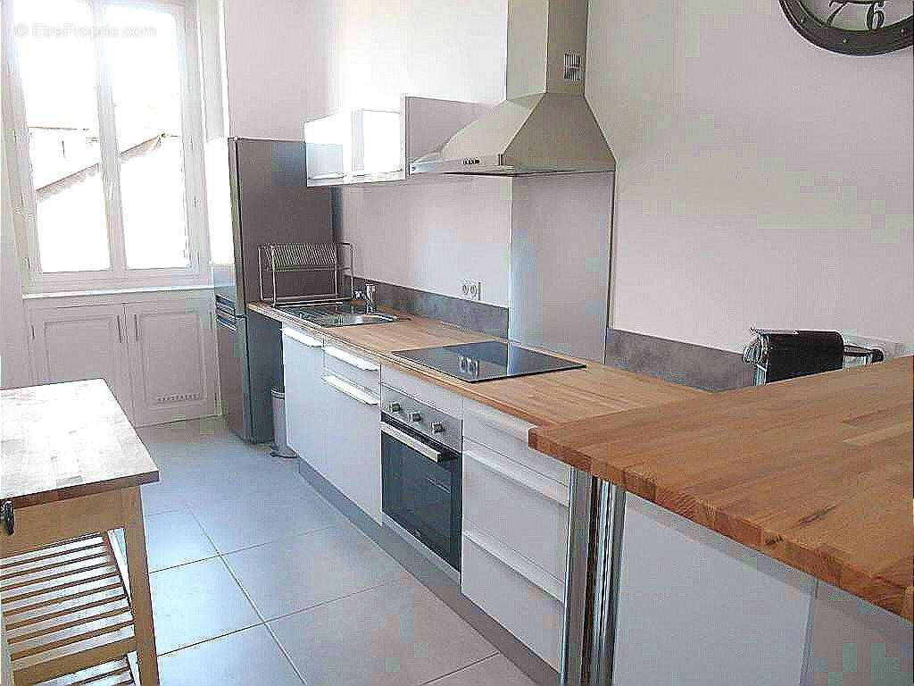 Appartement à SAINT-ETIENNE
