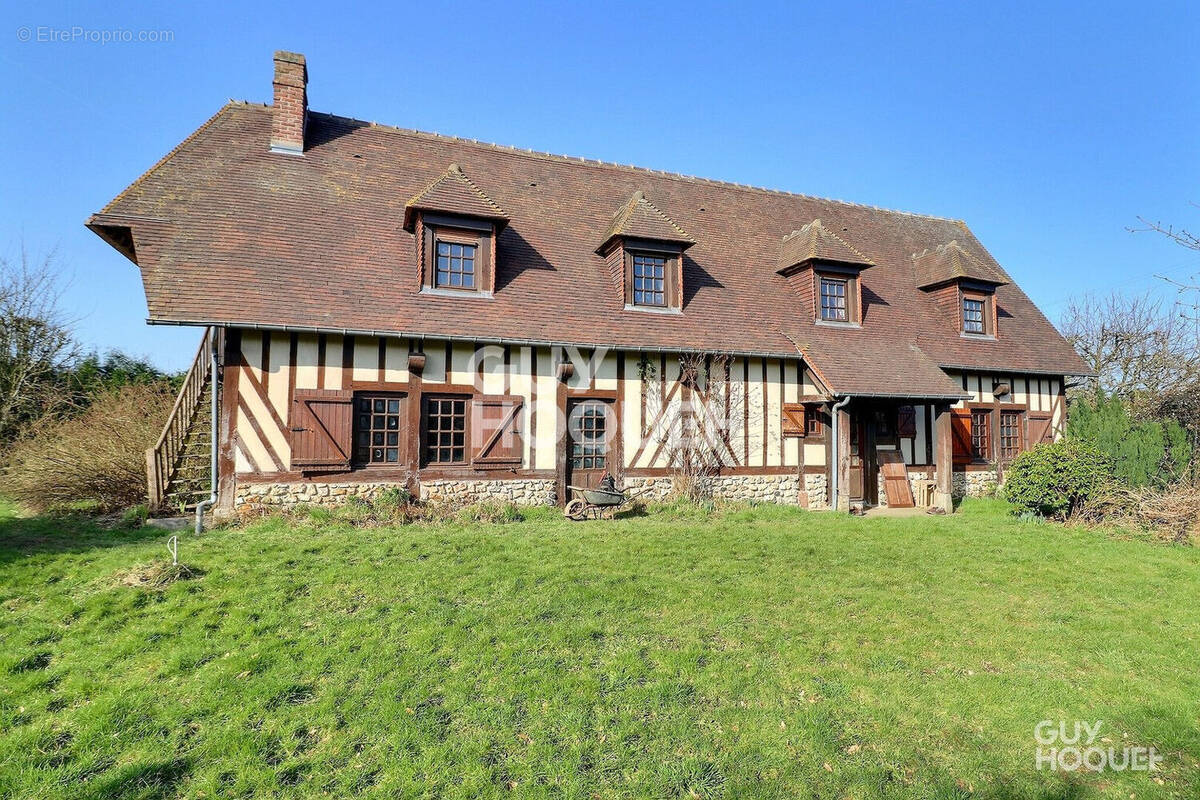 Maison à BERNAY