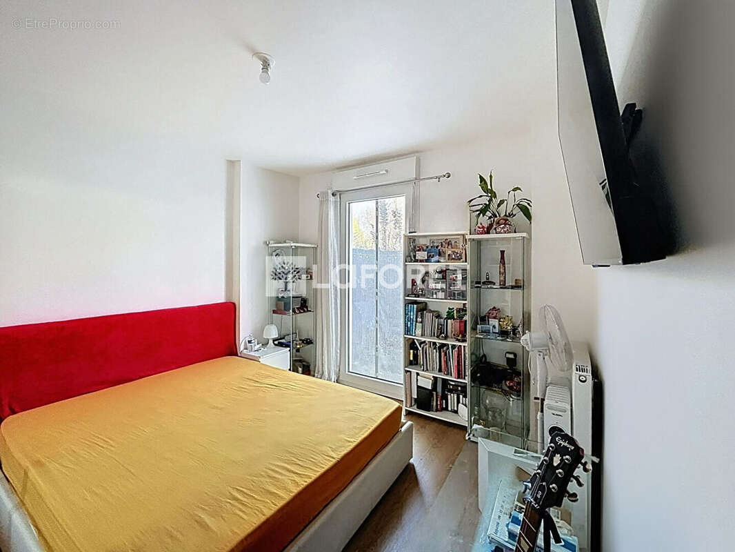 Appartement à LA QUEUE-EN-BRIE