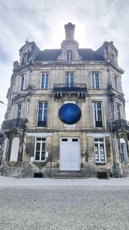 Commerce à COGNAC