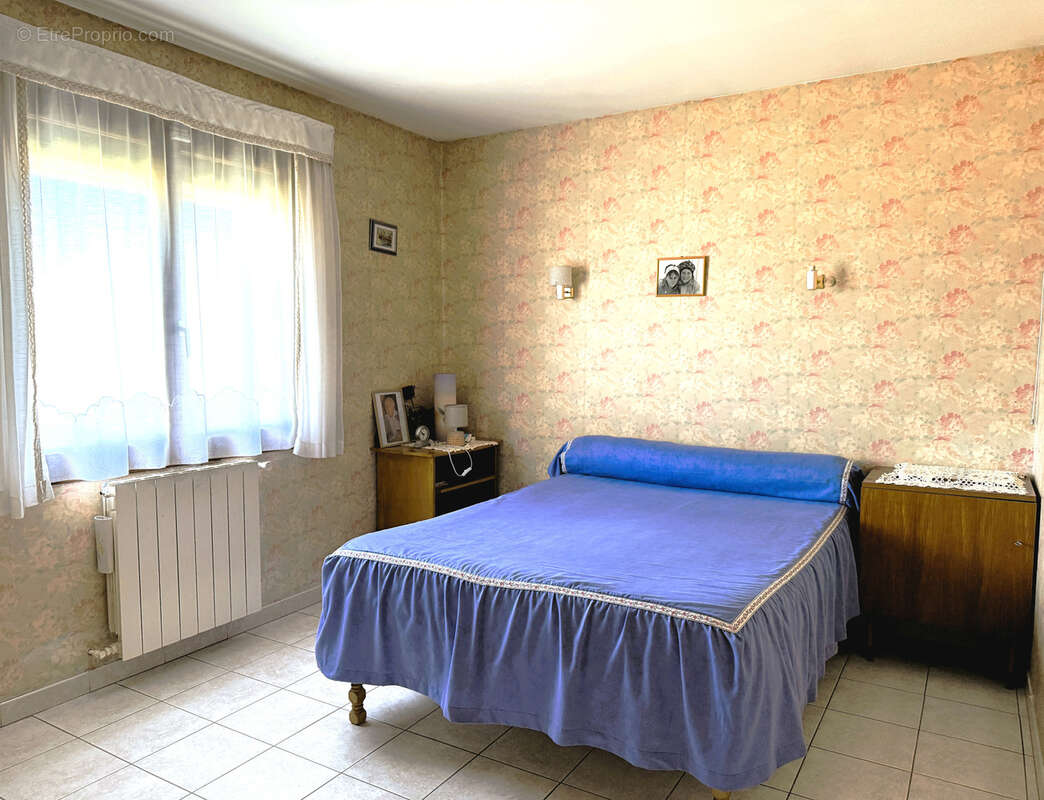 Maison à BOLLENE