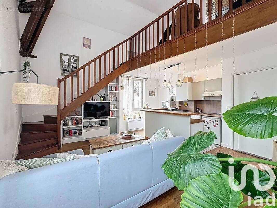 Photo 1 - Appartement à SAINT-GRATIEN