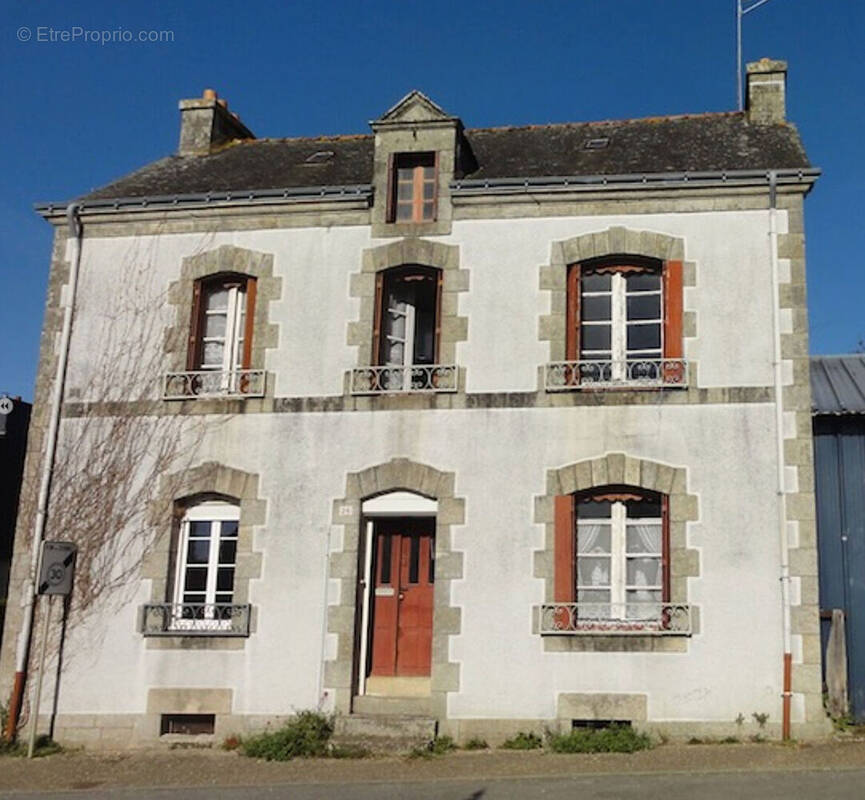Maison à GUERN