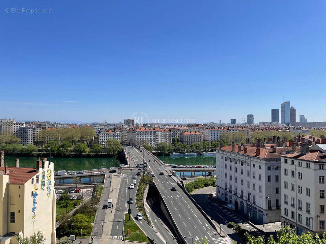 Appartement à LYON-1E