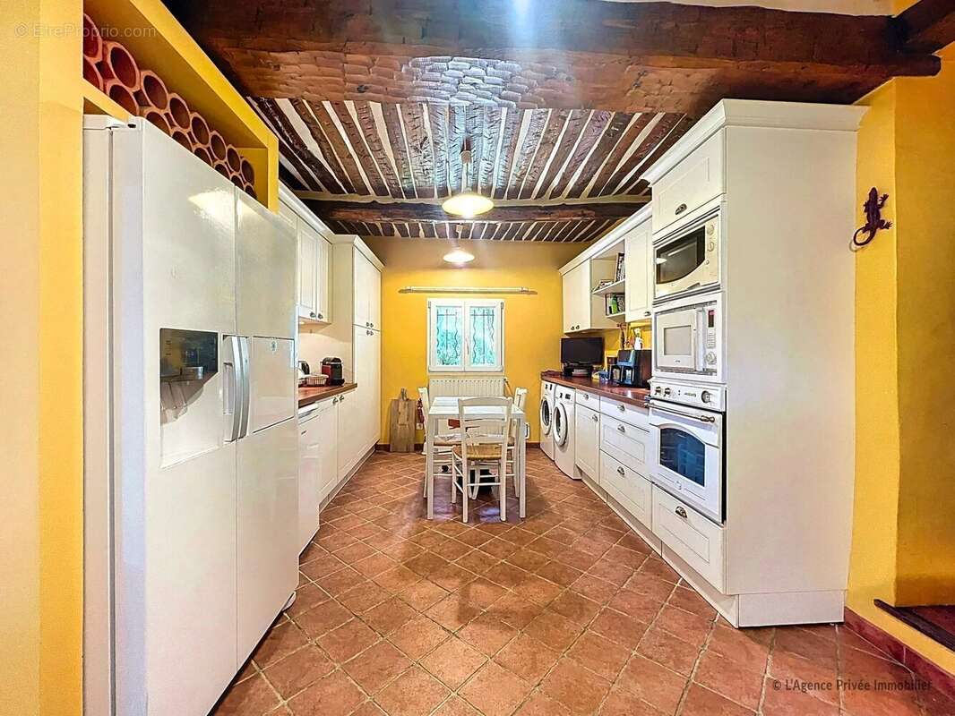 Maison à MOUGINS