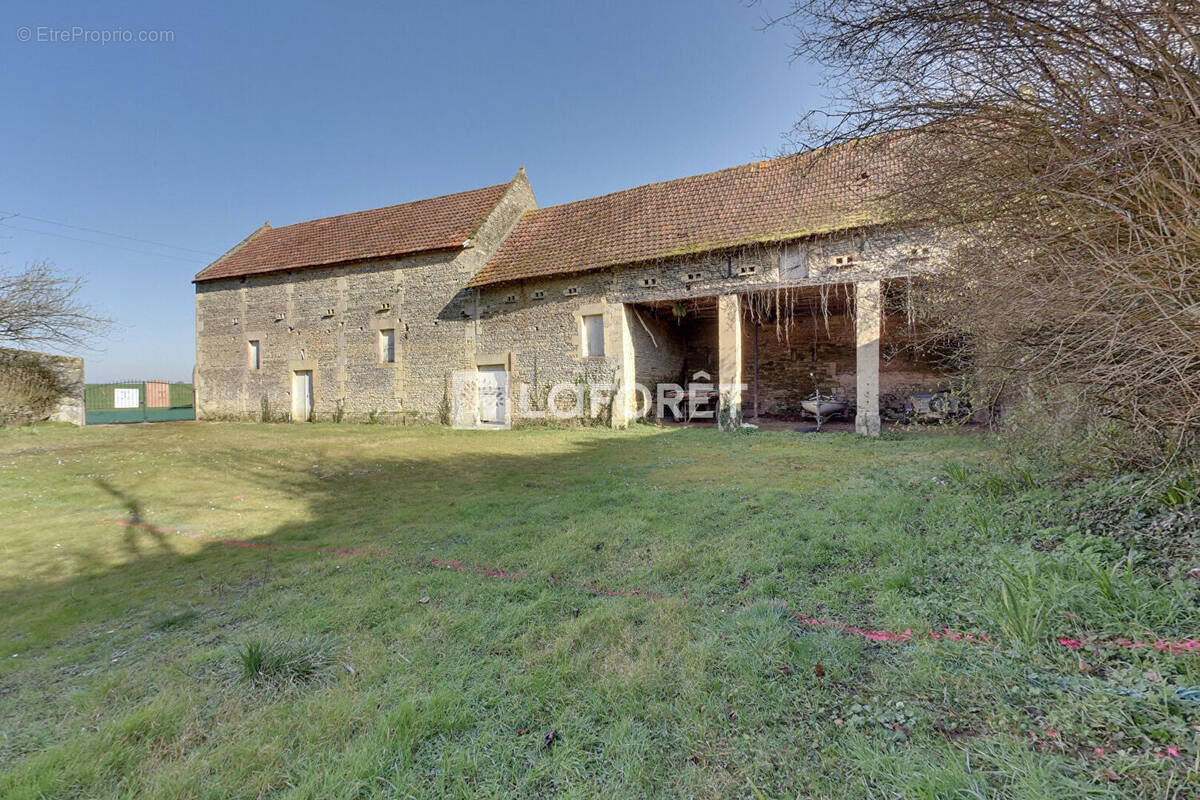 Maison à ROTS