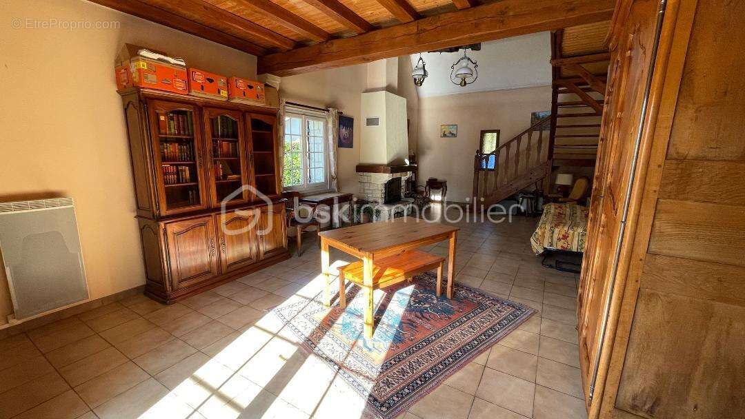 Maison à LALINDE