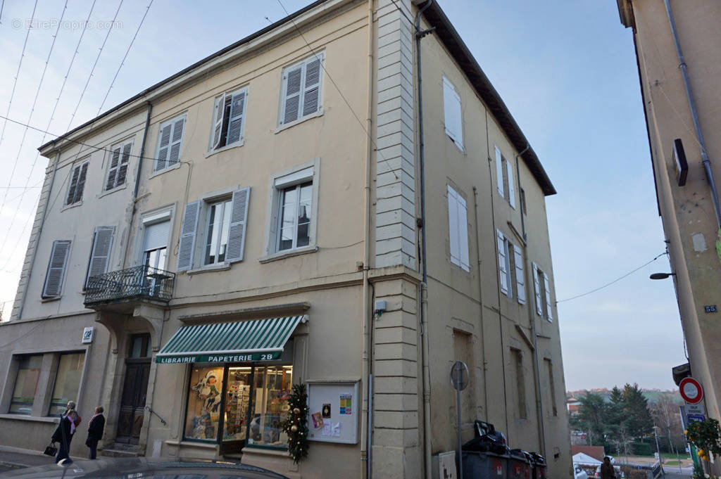 Maison à LA CLAYETTE