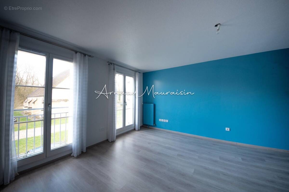 Photo 1 - Appartement à LA CHAPELLE-EN-SERVAL
